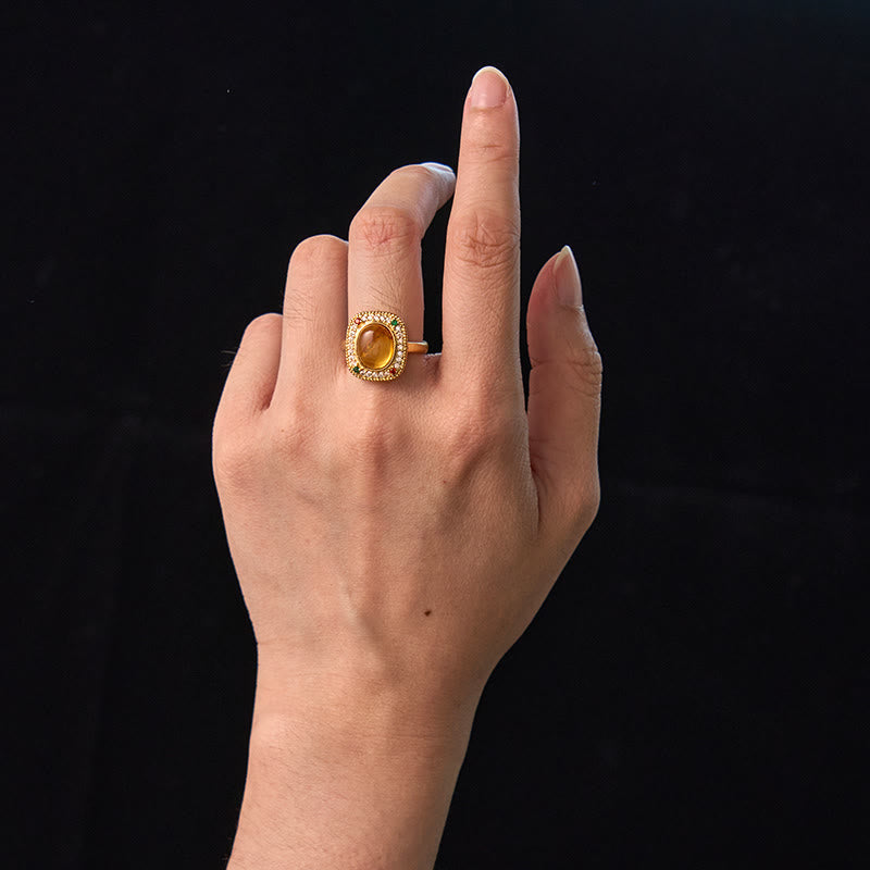 Fortune Jewel Natural Amber Flower Square Support Full Diamond Confidence Ring
