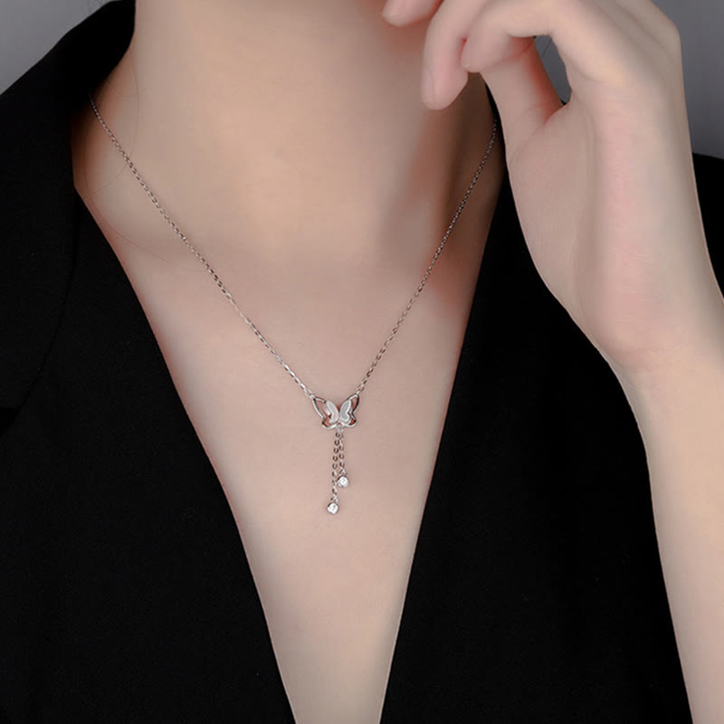 Fortune Jewel 999 Sterling Silver Tridacna Stone Butterfly Calm Necklace Pendant