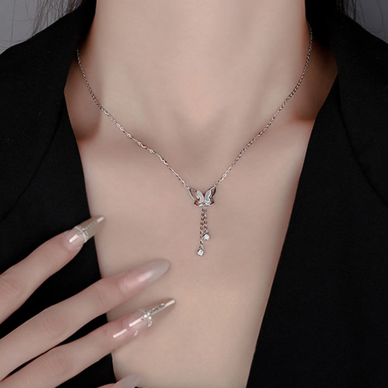 Fortune Jewel 999 Sterling Silver Tridacna Stone Butterfly Calm Necklace Pendant