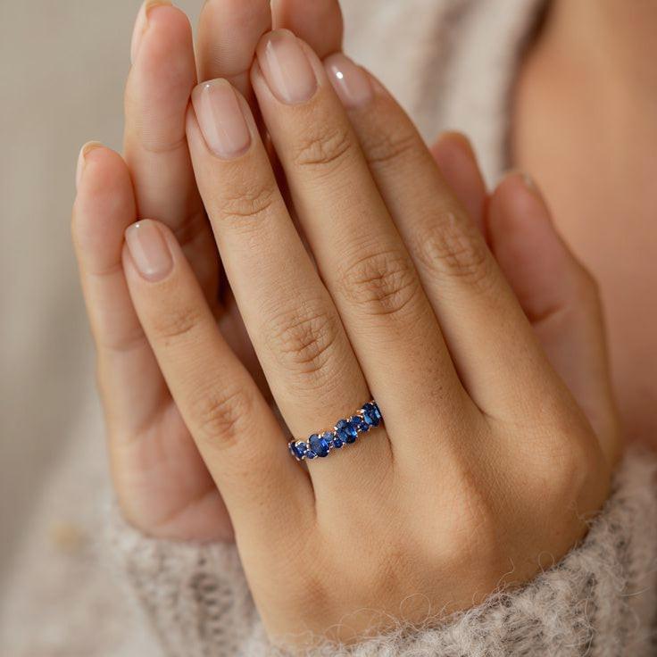 Starlake Promise | Natural Blue Sapphire Engagement Ring