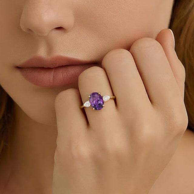 Aurora’s Ember | 1.5CT Oval Alexandrite & Diamond Three-Stone Engagement Ring
