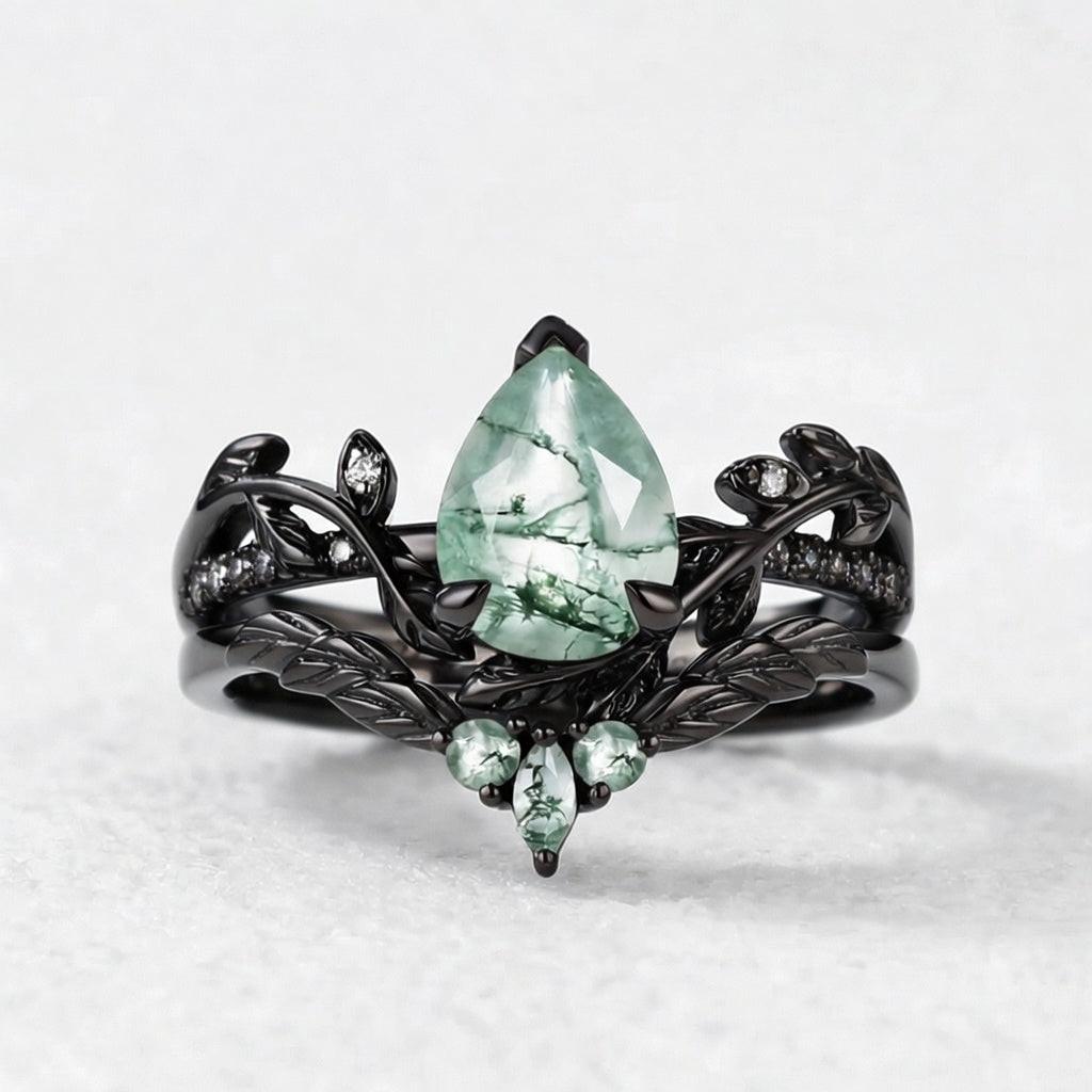 Marguerite’s Garland | Pear Cut Moss Agate Couple’s Ring Set 3pcs