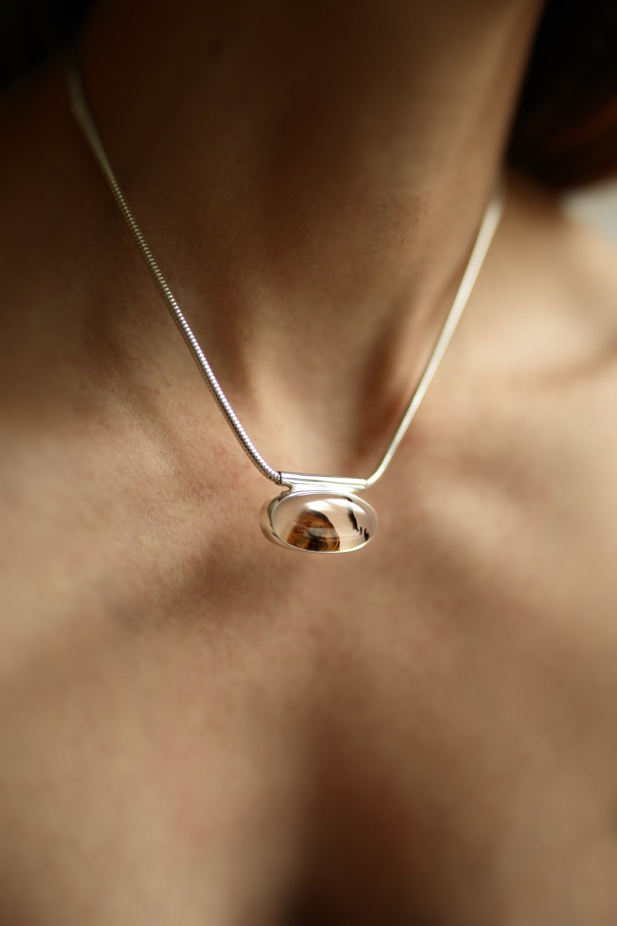 OVAL AGATE NECKLACE