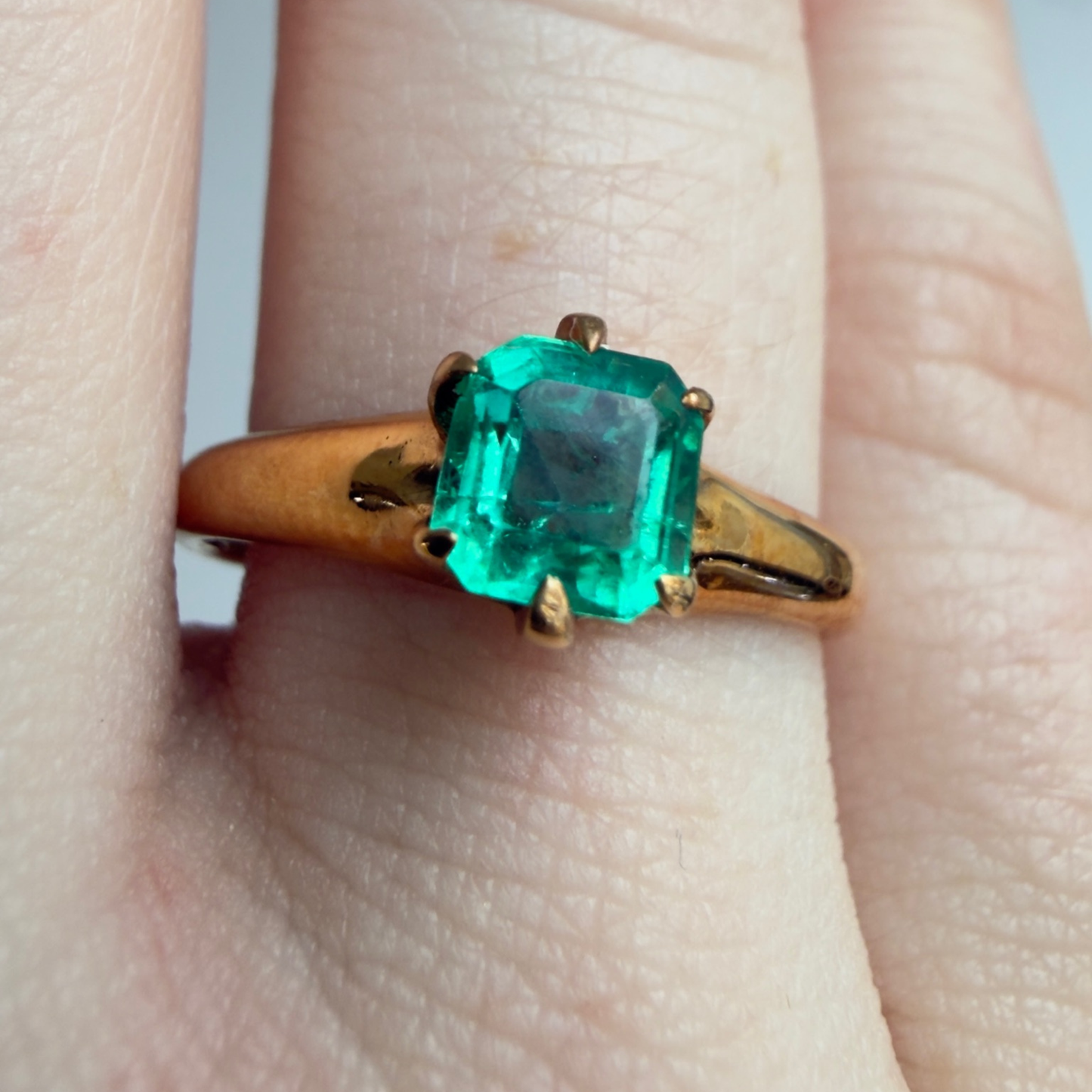 Emerald Solitaire Ring | 10K Yellow Gold | Vintage