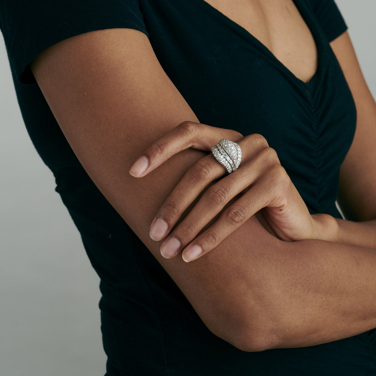 Van Cleef & Arpels Diamond Bombé Ring