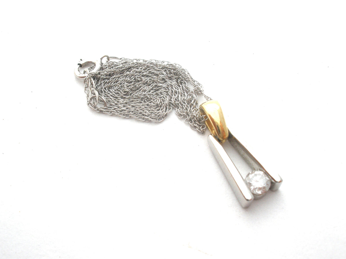 18K Gold & Platinum Diamond Pendant Necklace 19"