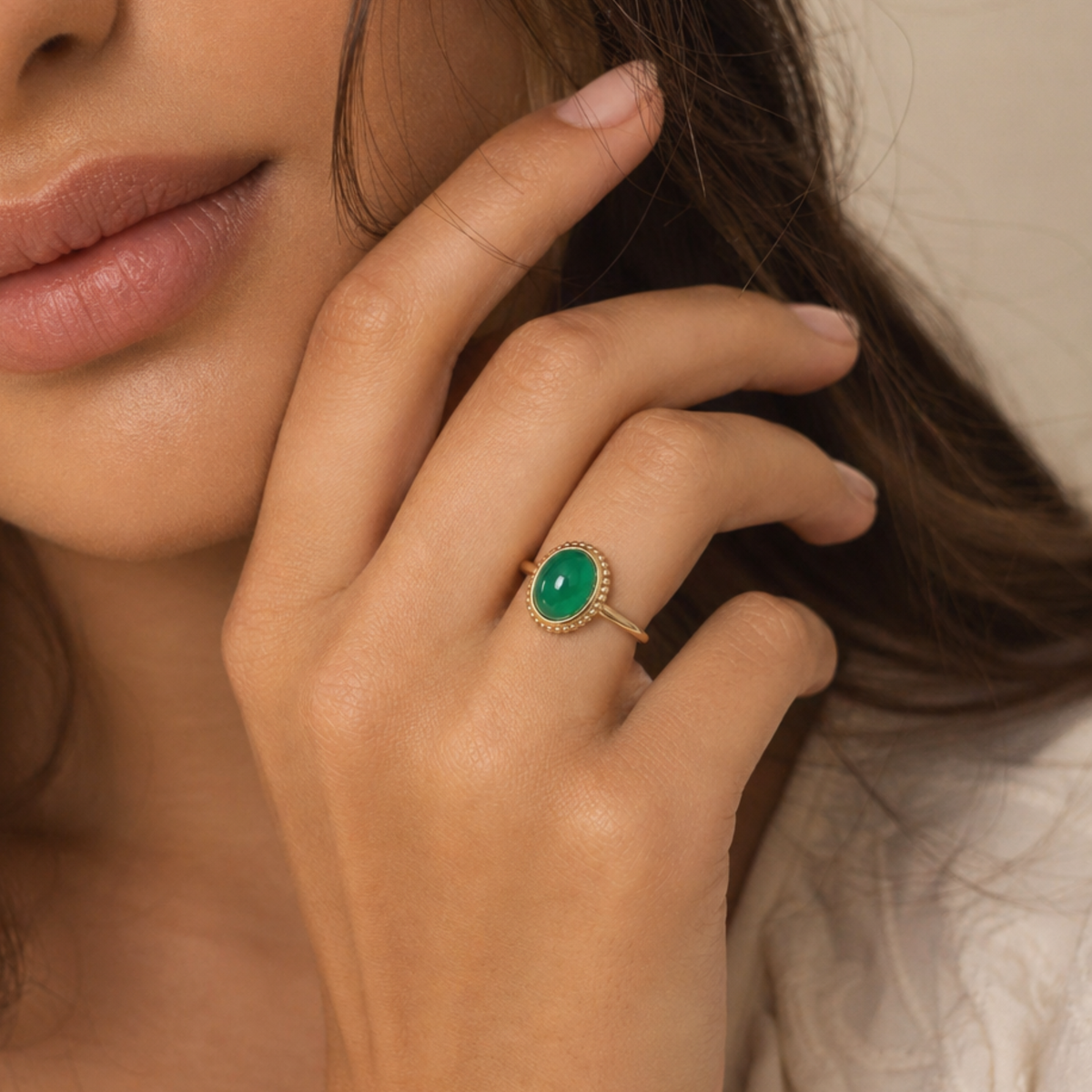 The Cabochon Solitaire | Lab-Grown Emerald