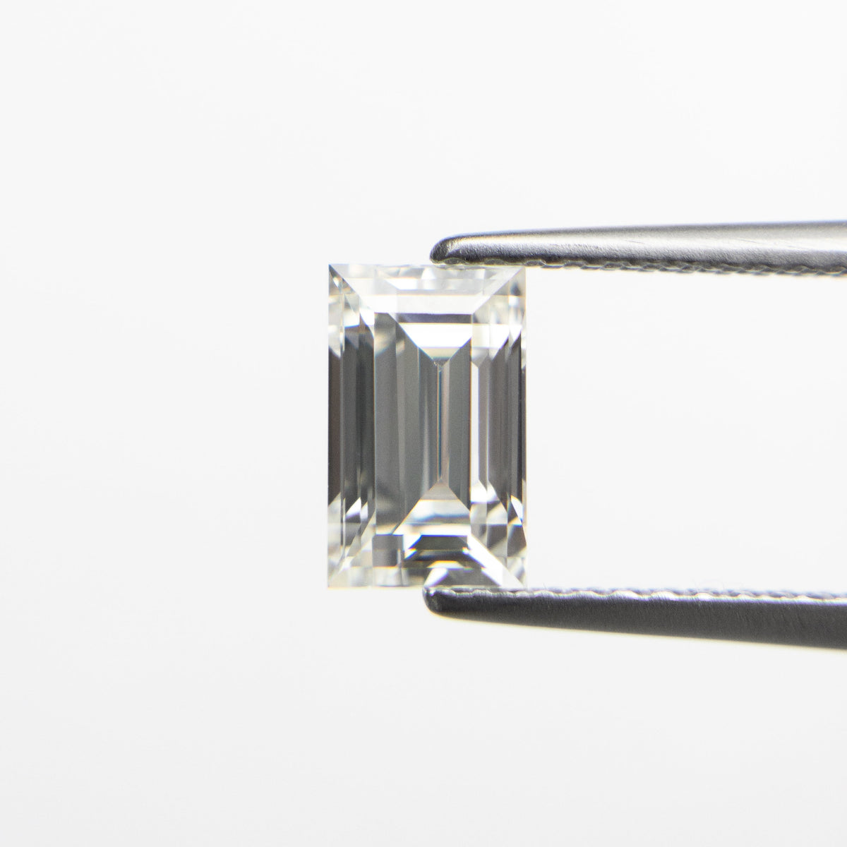 1.01ct 6.98x4.31x3.41mm VS1 I Baguette Step Cut 19136-04