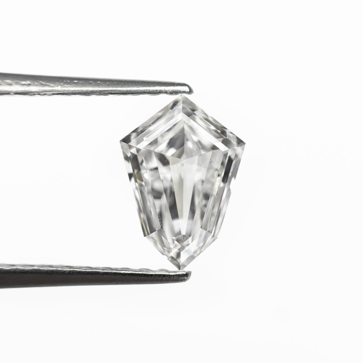 0.81ct 7.96x5.64x2.69mm SI1 F Kite Step Cut 19649-01