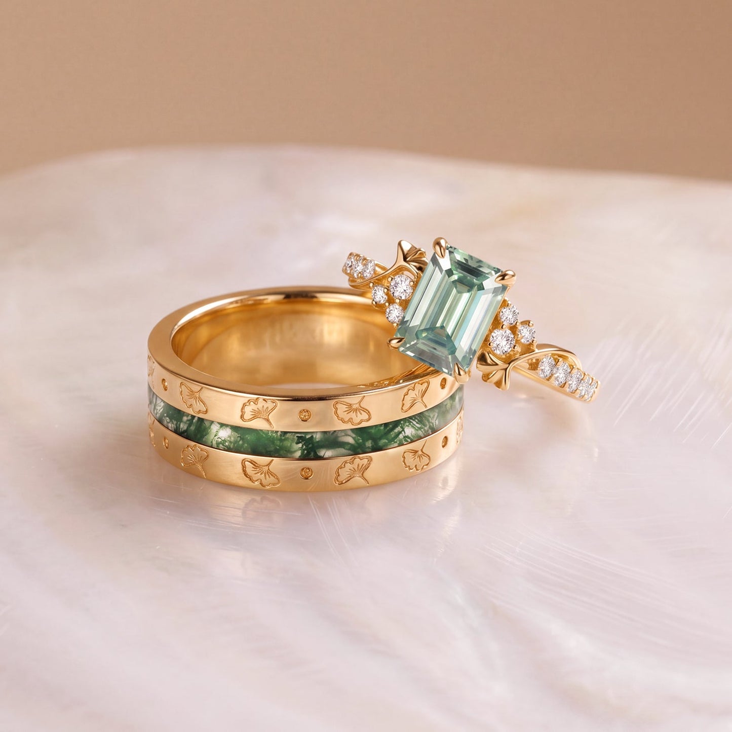 Luminous Reverie - Emerald Cut Green Moissanite Leaf Engraved Couple Ring Sets 2pcs - Novalie