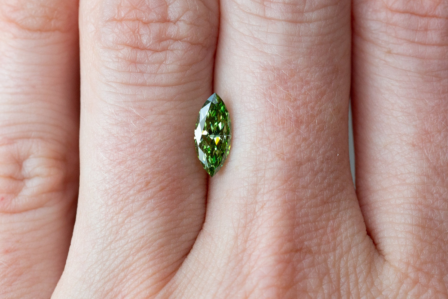 1.00ct Fancy Vivid Green Marquise Lab Diamond, SI1