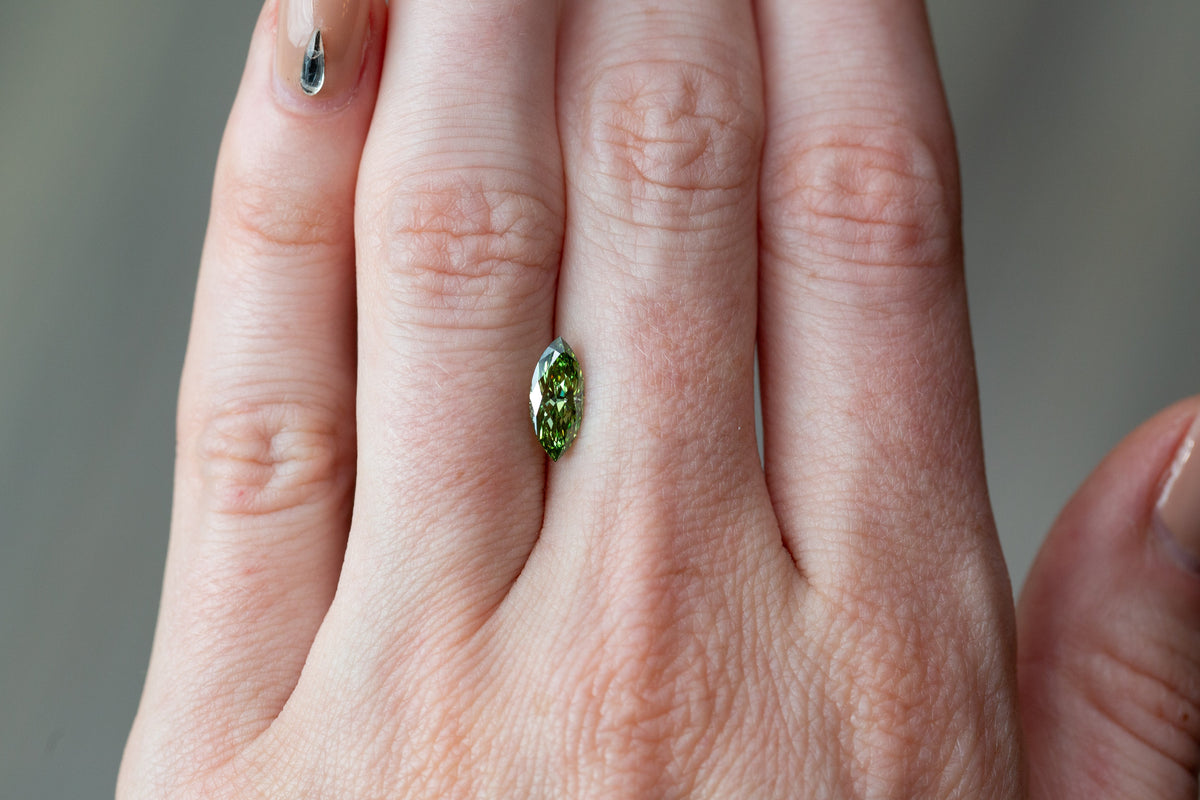 1.00ct Fancy Vivid Green Marquise Lab Diamond, SI1