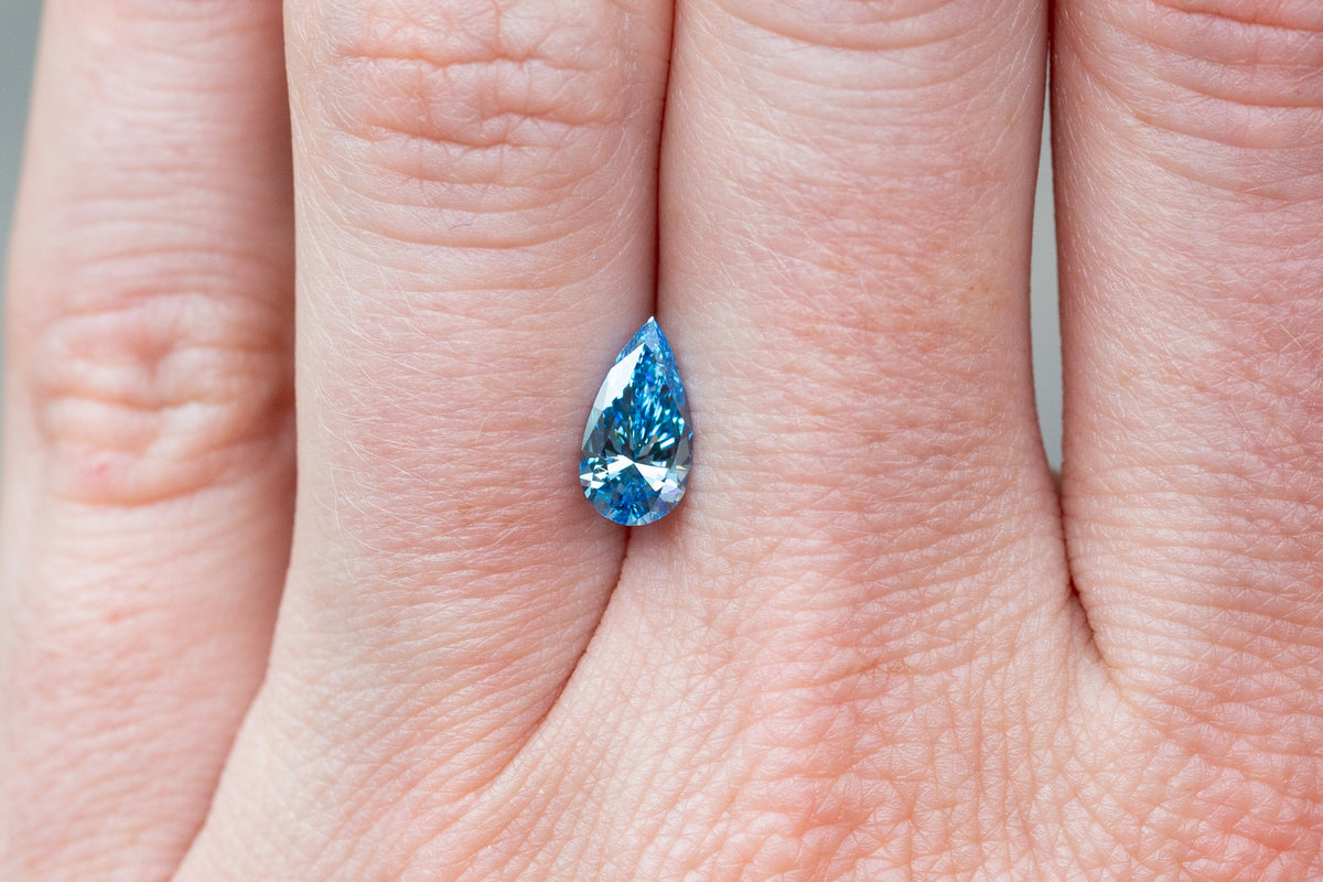 1.01ct Fancy Vivid Blue Pear Lab Diamond, VVS2