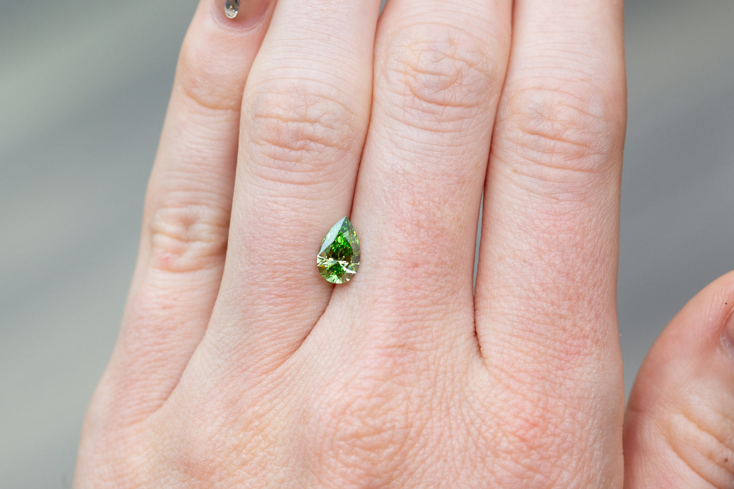 1.10ct Fancy Vivid Green Pear Lab Diamond, VVS2