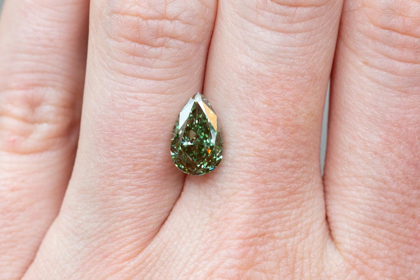 2.68ct Fancy Vivid Green Pear Lab Diamond, VVS2
