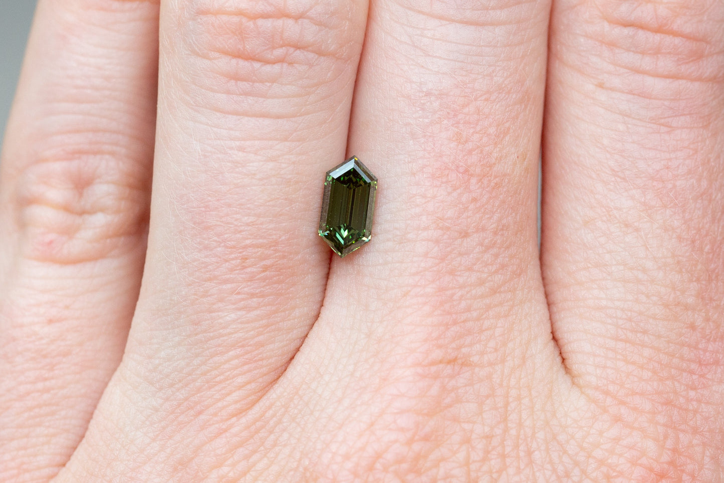 1.06ct Fancy Vivid Green Elongated Hexagon Lab Diamond, VS1