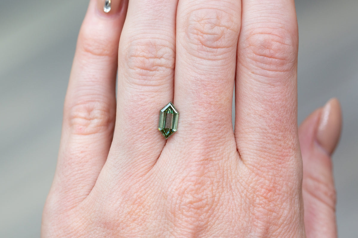 1.52ct Fancy Vivid Green Elongated Hexagon Lab Diamond, VS1