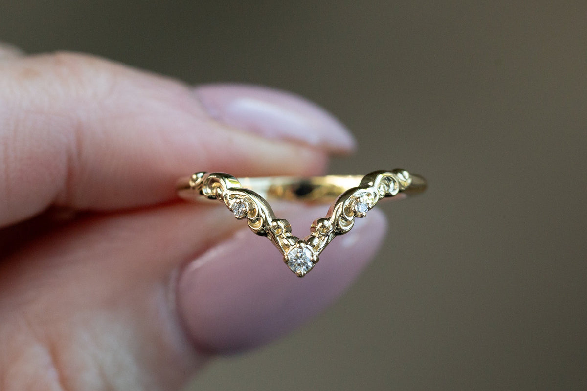 Ready to Ship- Size 6, 14k yellow gold Curved Filigree Wedding Band