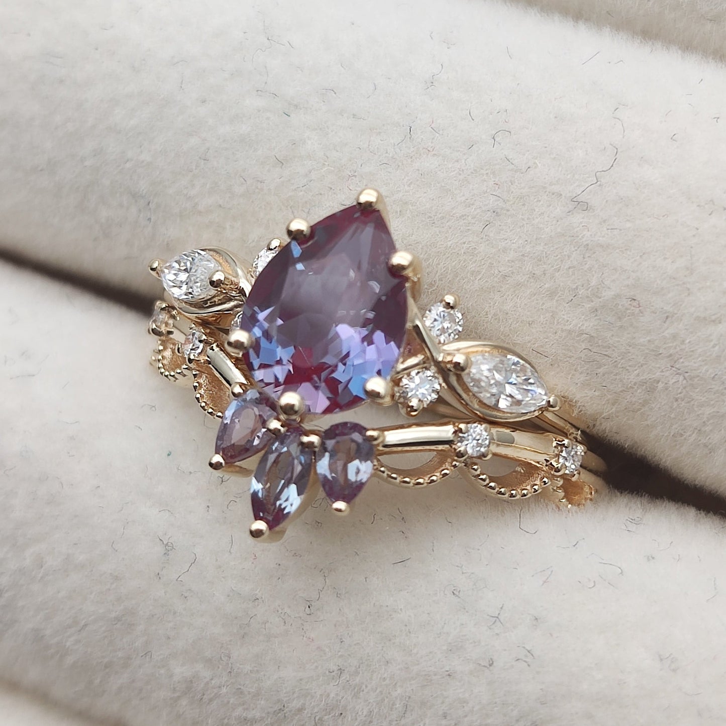 Cluster Pear Cut Alexandrite Gemstone Ring Set