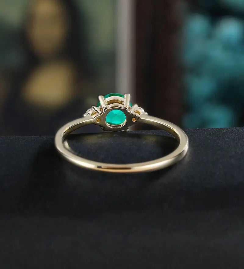 5mm Round Cut Lab Emerald Engagement Ring Unique Moissanite Wedding Ring Vintage White Gold Bridal Ring Promise Diamond Wedding Ring Anniversary Ring Women