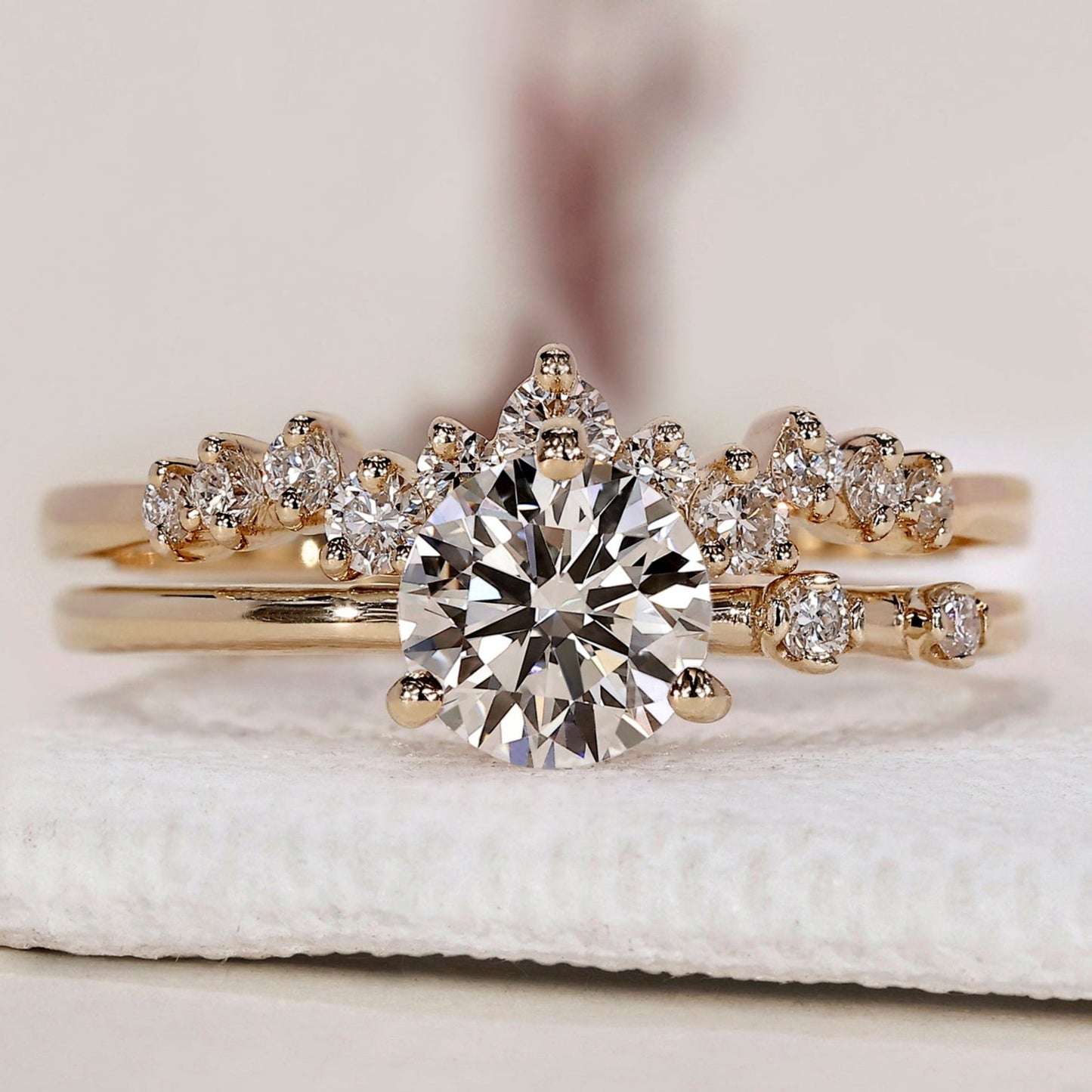 Round Diamond Ring With Curved Wedding Band