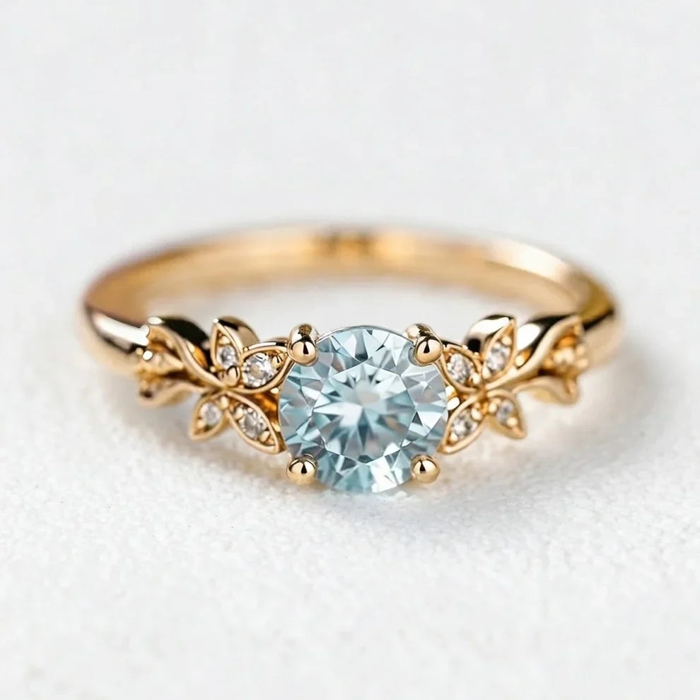 Flora’s Lumina | 1CT Diamond Foliage & Polished Band Wedding Set