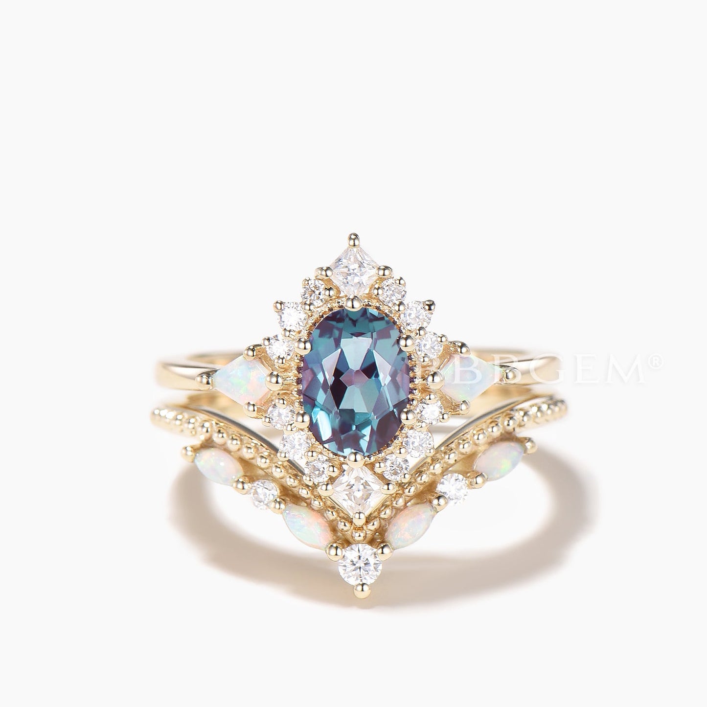 Oval Cut Color-change Alexandrite Wedding Ring Moissnite Halo Opal Ring Set