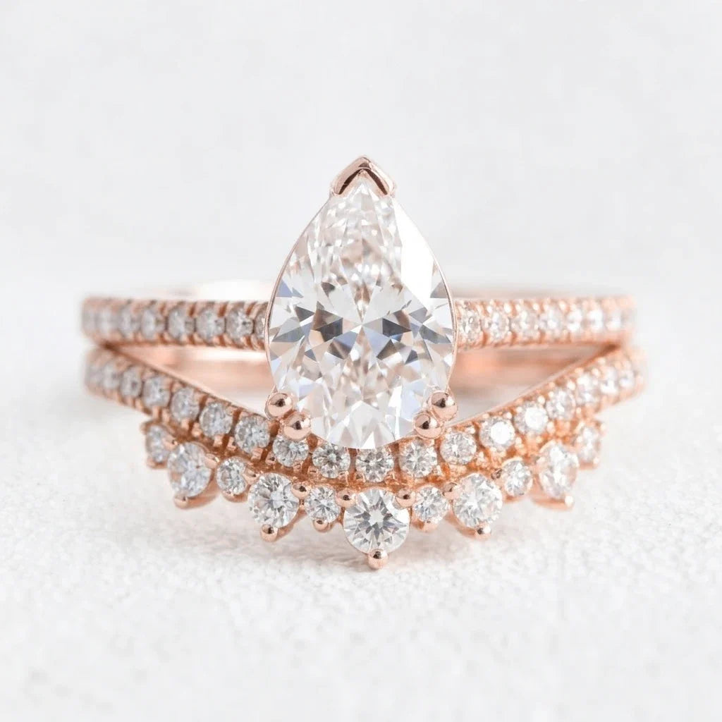 Grace’s Crown | Pear Lab Diamond Solitaire Bridal Set 2pcs