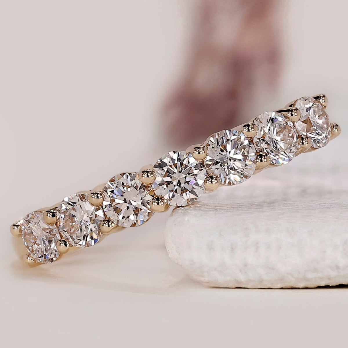 Round Cut Diamond 7 Stone Wedding Band in Yellow Gold