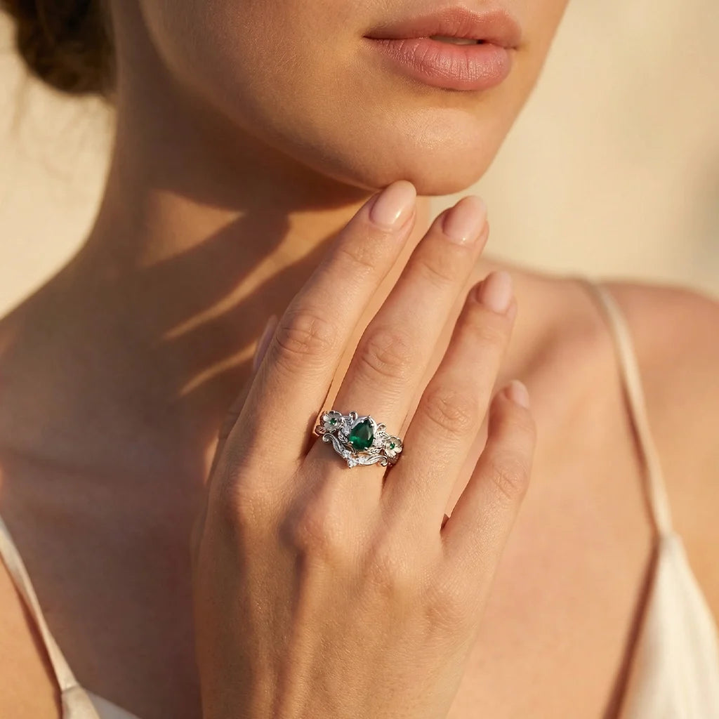 Flora’s Bloom | Natural Emerald Floral Bridal Set 2pcs