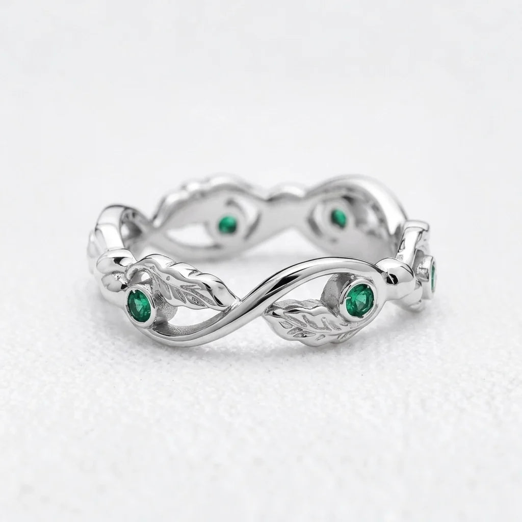 The Lacy Oak | Openwork Oak Leaves & Natural Emerald Women's Wedding Band