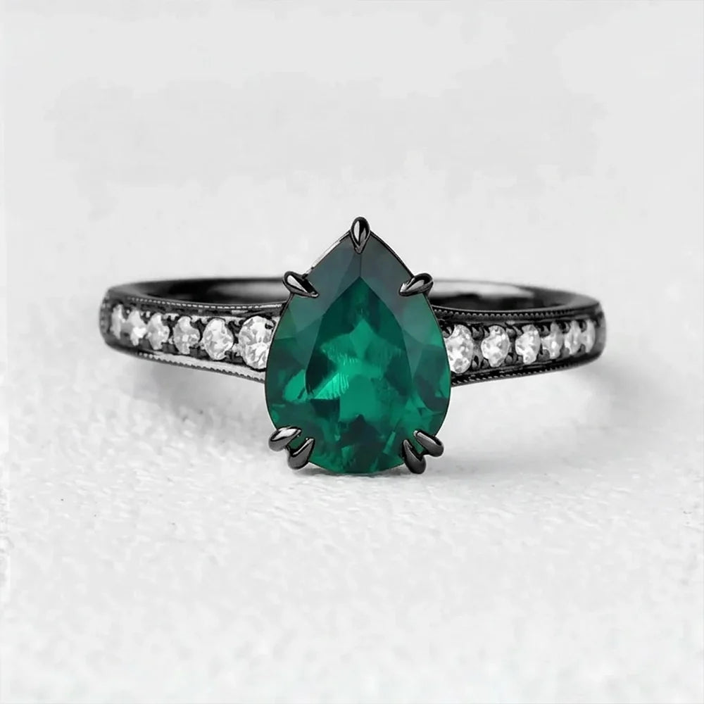 Olive’s Whisper | 1.5CT Classic Pear Cut Lab Emerald Engagement Ring