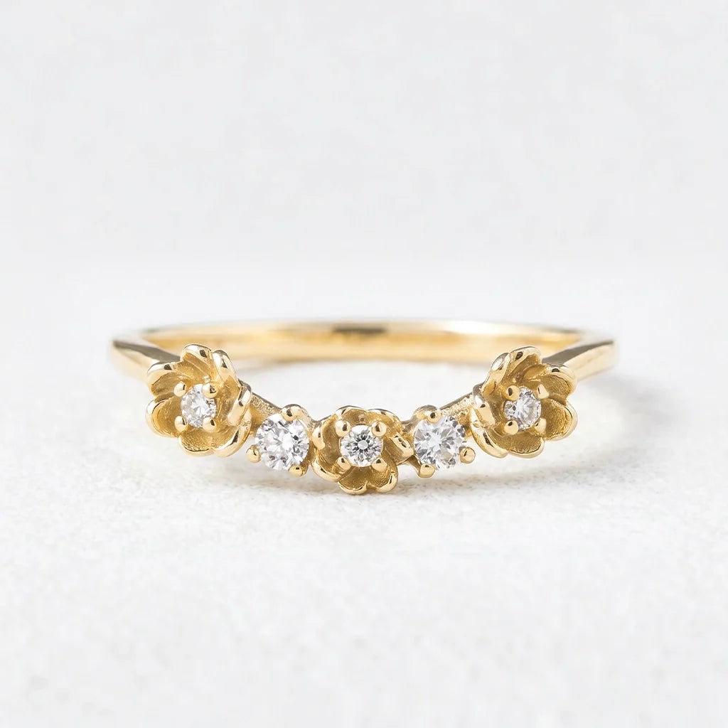 Flora’s Arc | Curved Diamond Flower Wedding Band