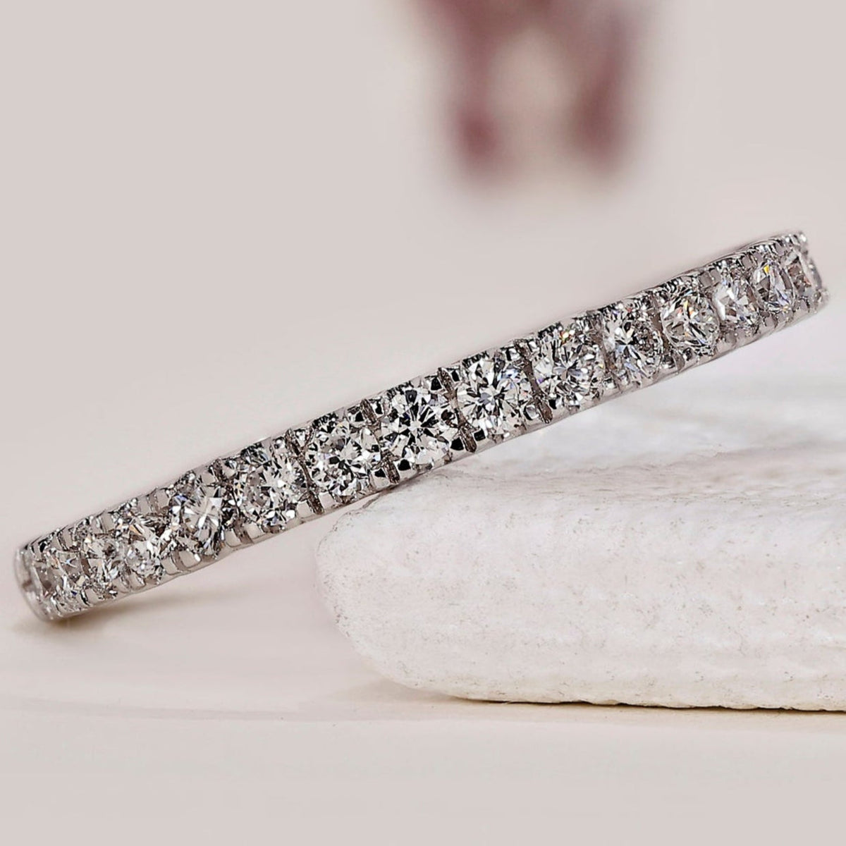 Round Cut White Gold Diamond Band