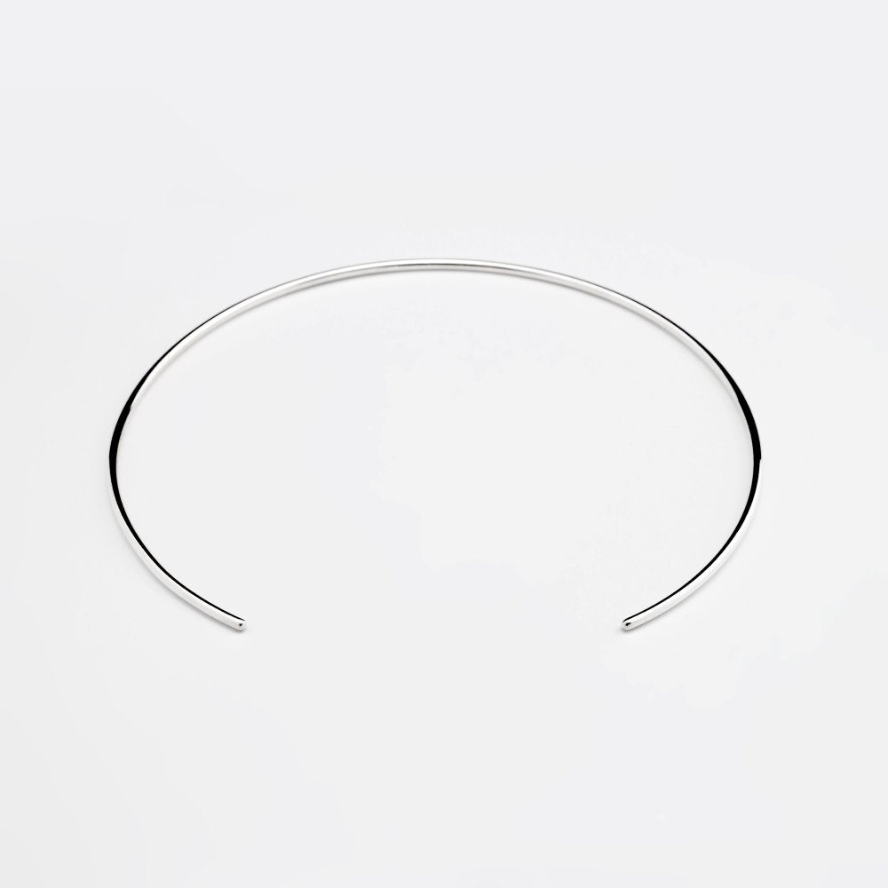 ESSENTIAL SILVER CHOKER NECKLACE