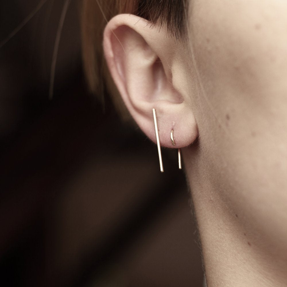 GOLD LINE 02 EARRING