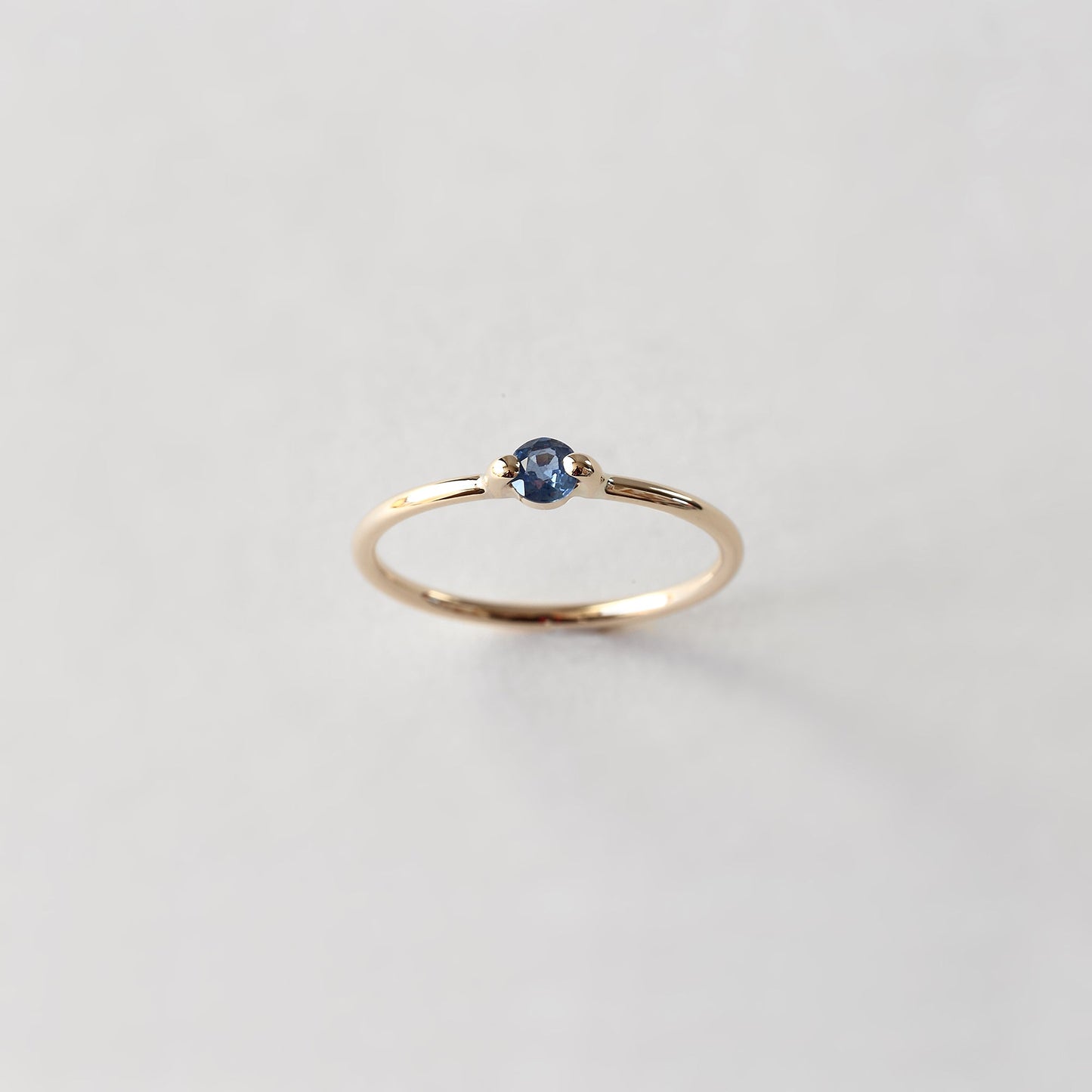 BLUE SAPPHIRE RING
