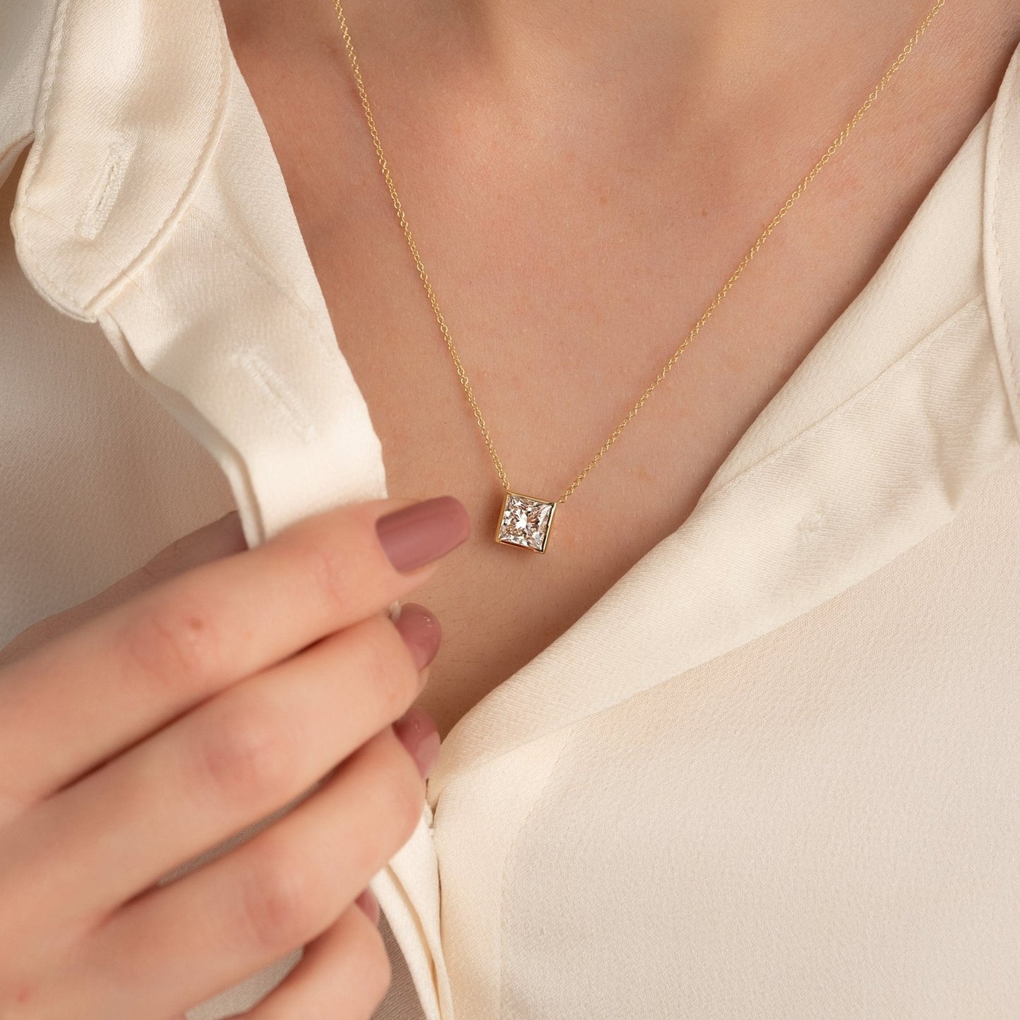 2 Carat Princess Cut Diamond Pendant Necklace in Bezel Setting