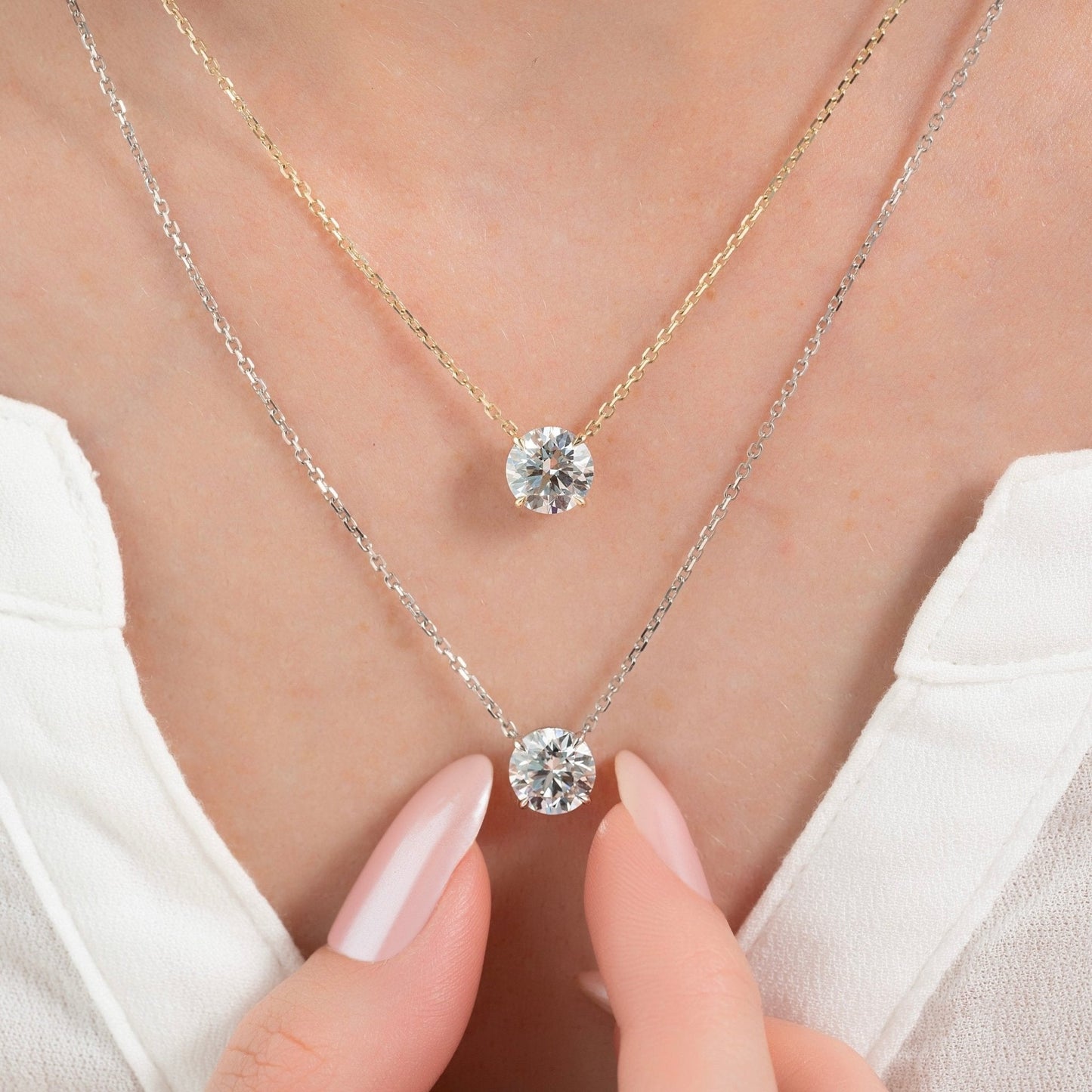 1.50 Carat Round Classic Diamond Pendant Necklace for Women