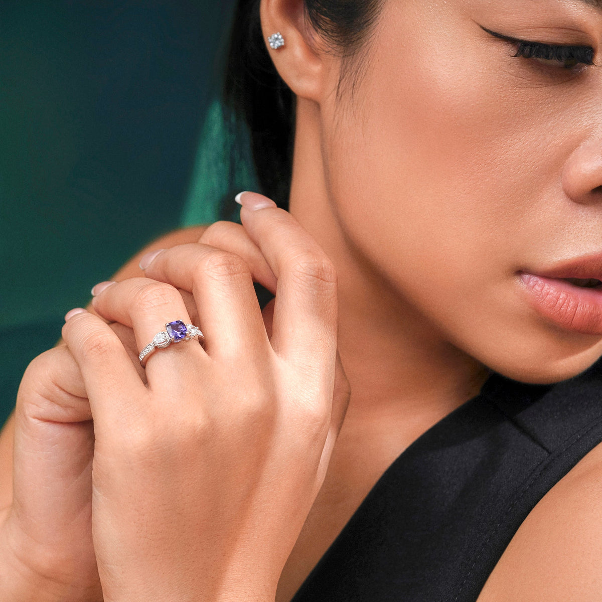 1.35 Ct Cushion Lab Alexandrite Vintage Engagement Ring