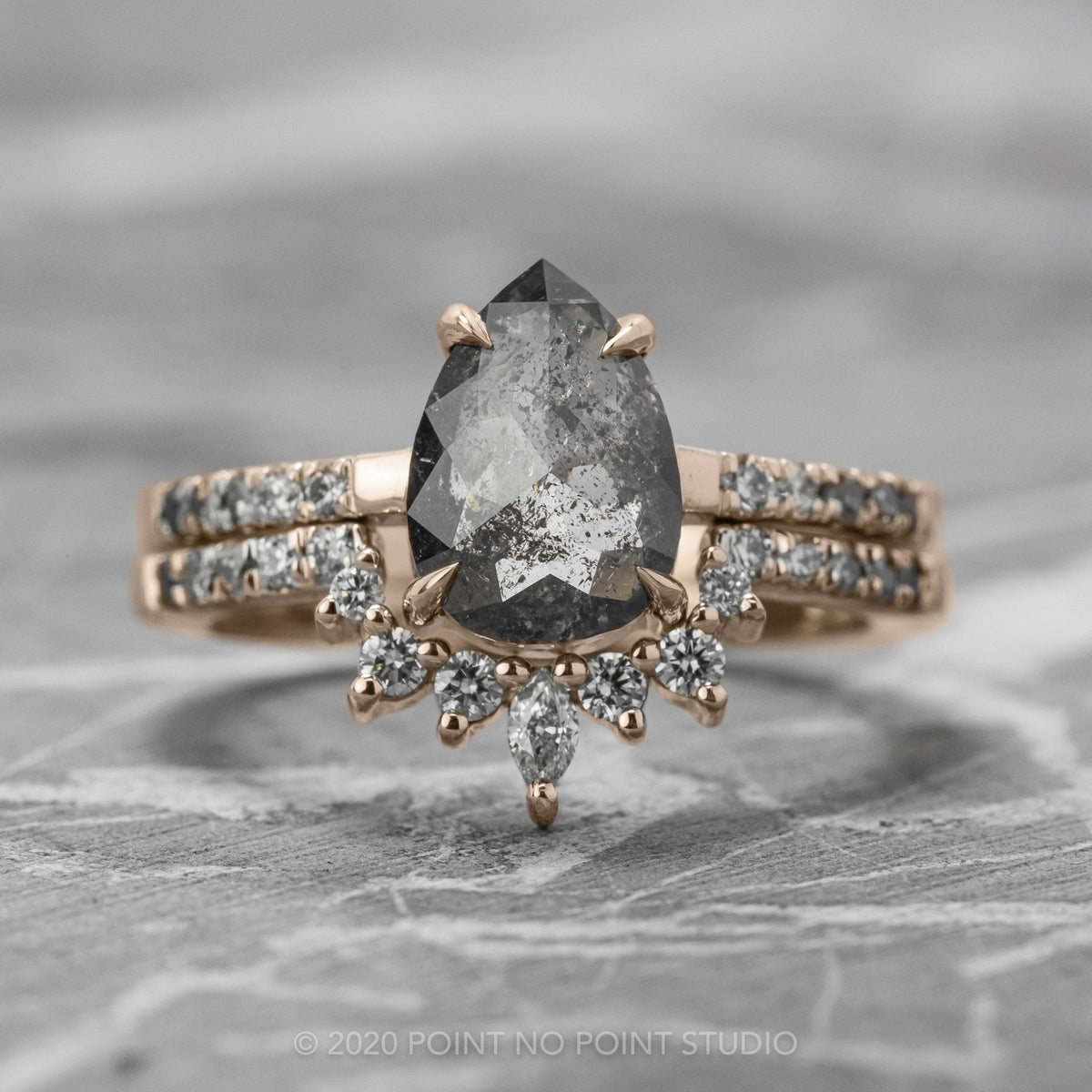Emma Wedding Ring, 17 Ombre Diamond