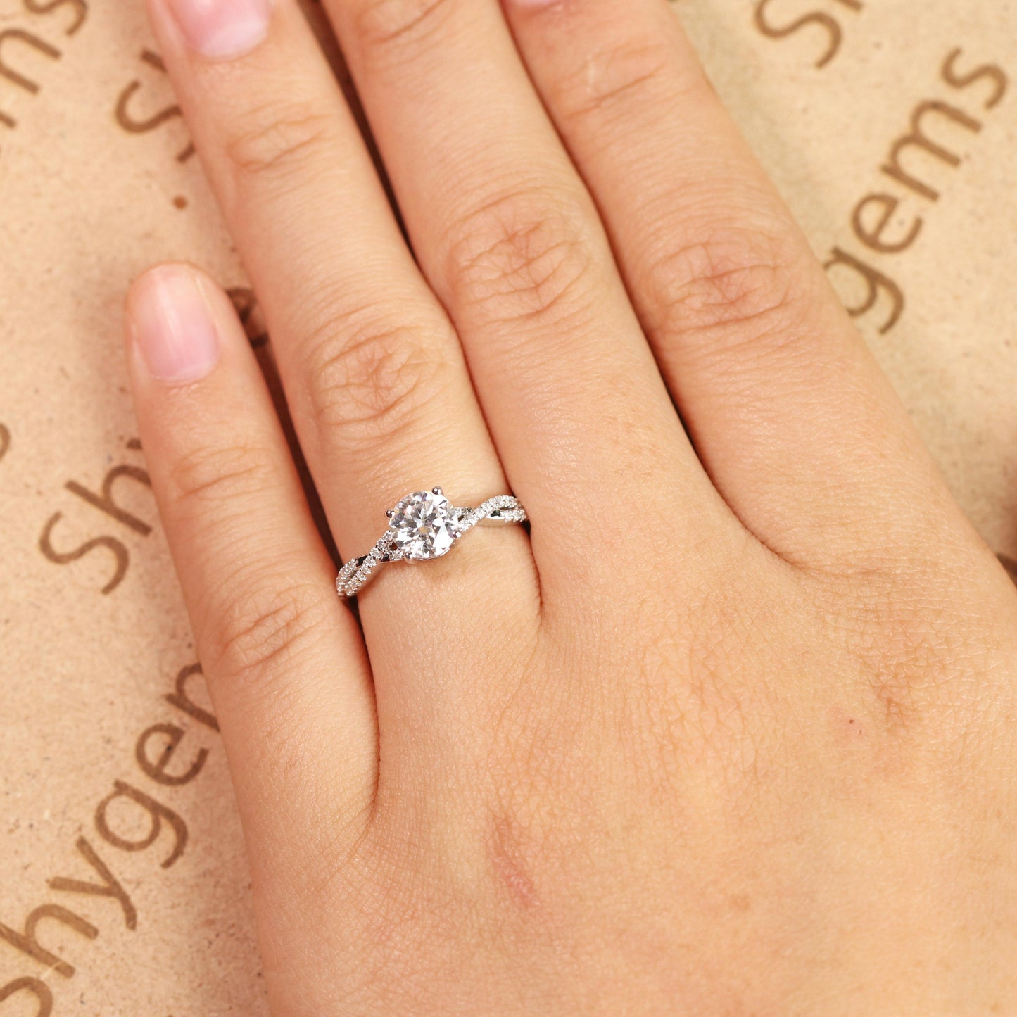 Infinity 1 Carat Round Cut Moissanite Engagement Ring