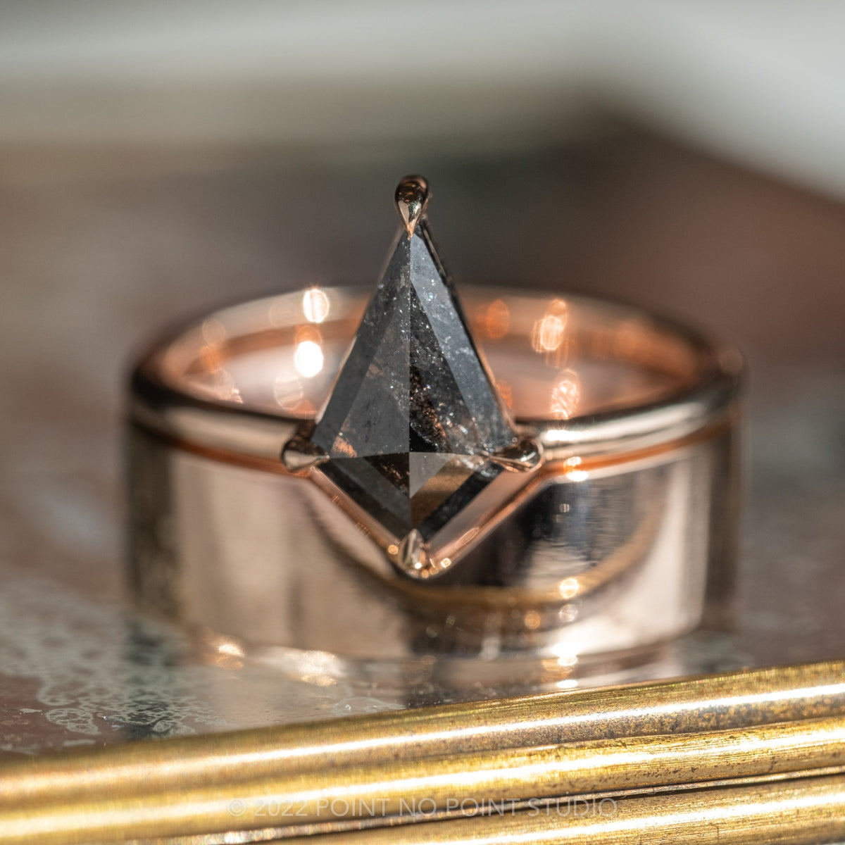 Ellipse Setting Wedding Ring, 6mm Polished