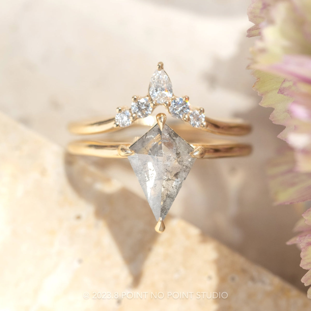 Cassie Wedding Ring Setting, 5 Diamond, Round Band