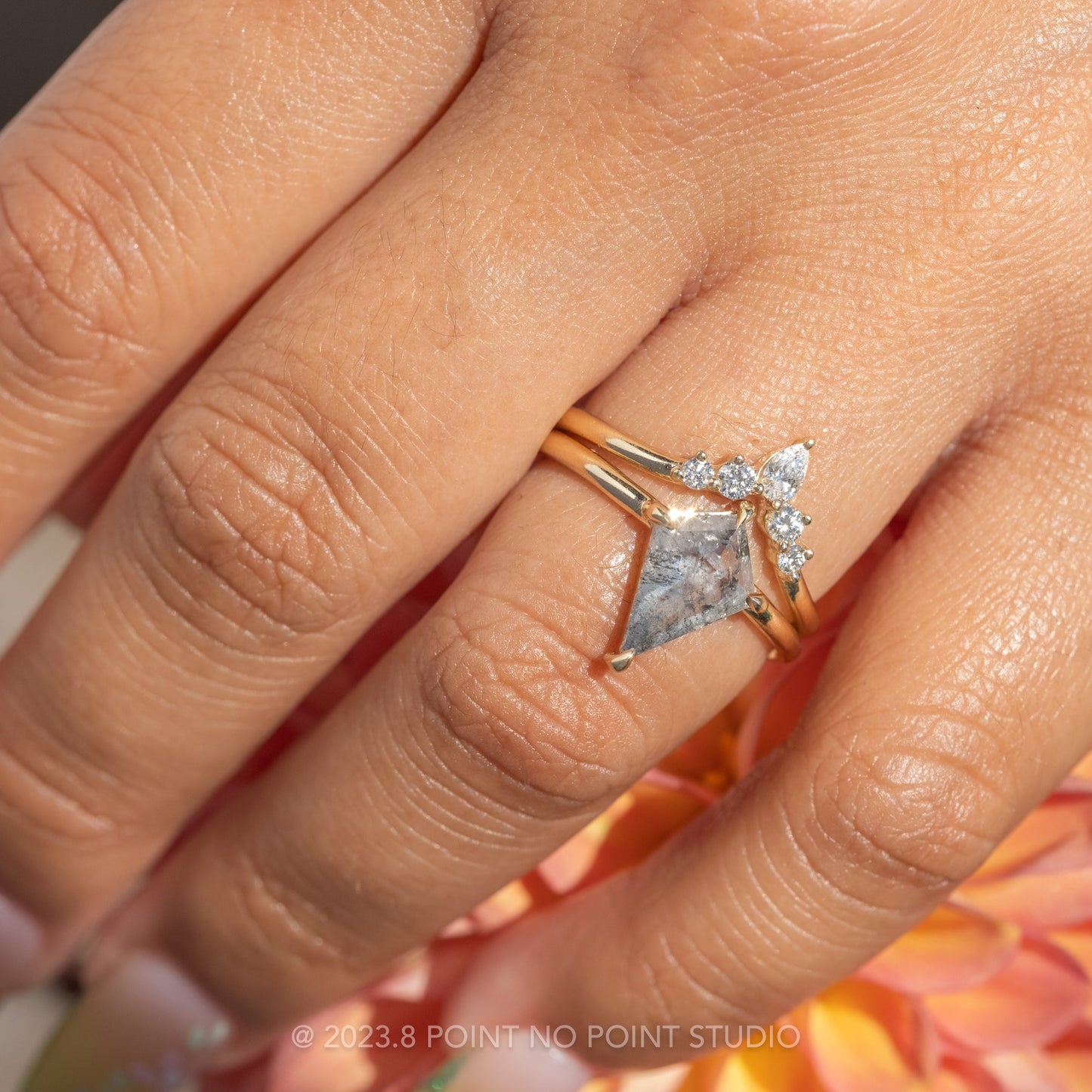 Cassie Wedding Ring Setting, 5 Diamond, Round Band