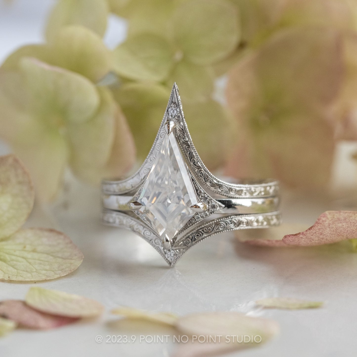 Kite Lab Diamond Engagement Ring, Aela Setting