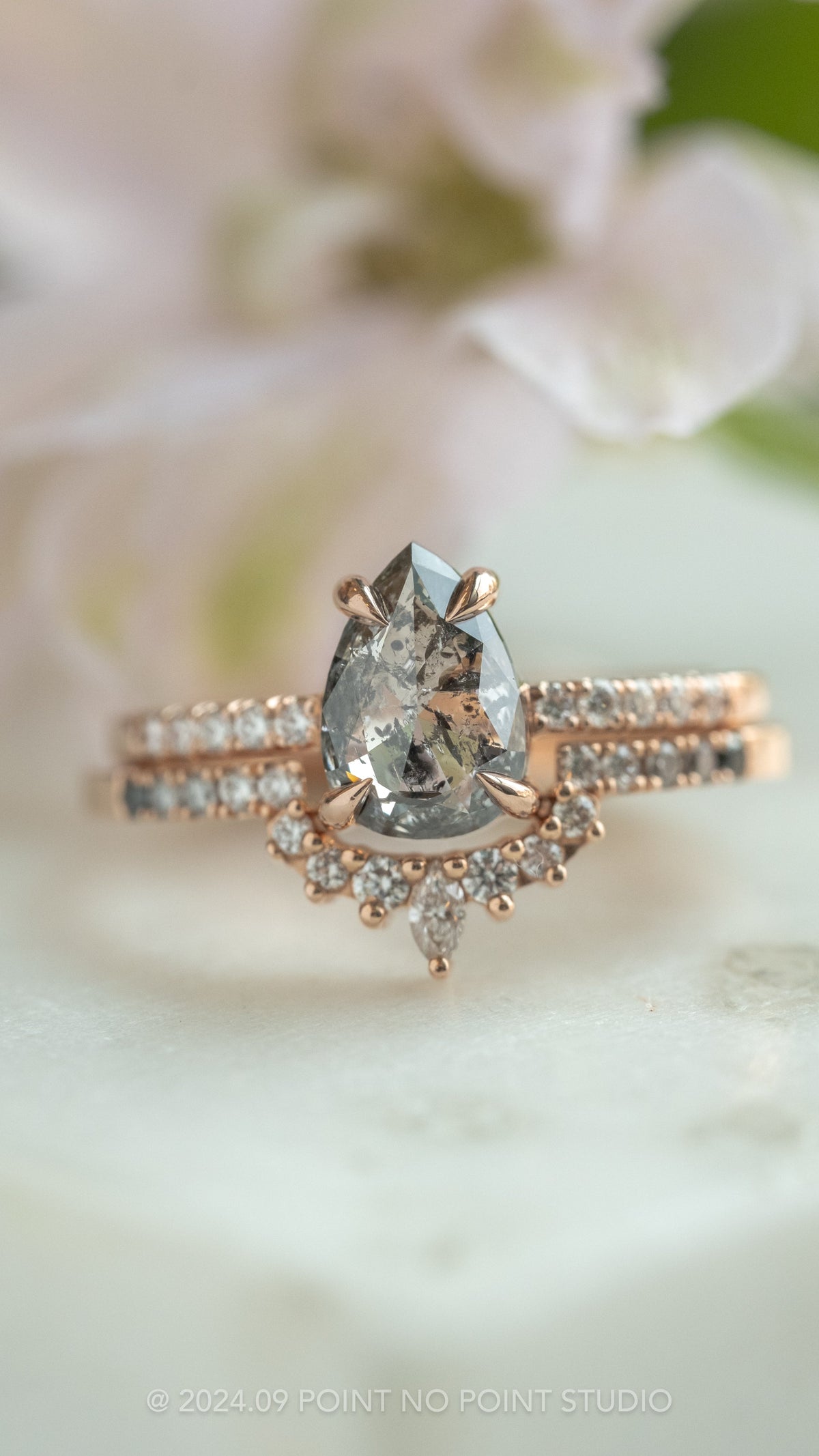Emma Wedding Ring, 17 Ombre Diamond