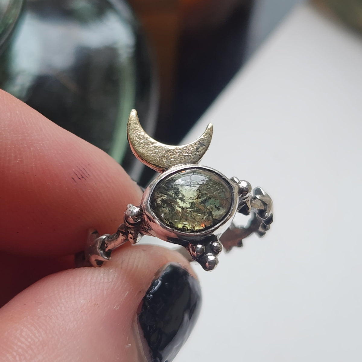 Size 9.5, Light Sage Tourmaline