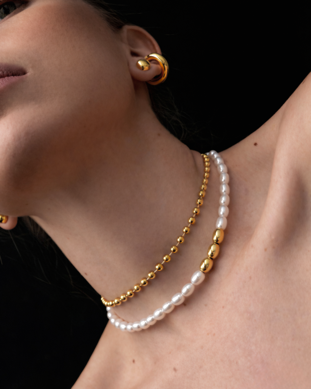 Curve Pearl Choker