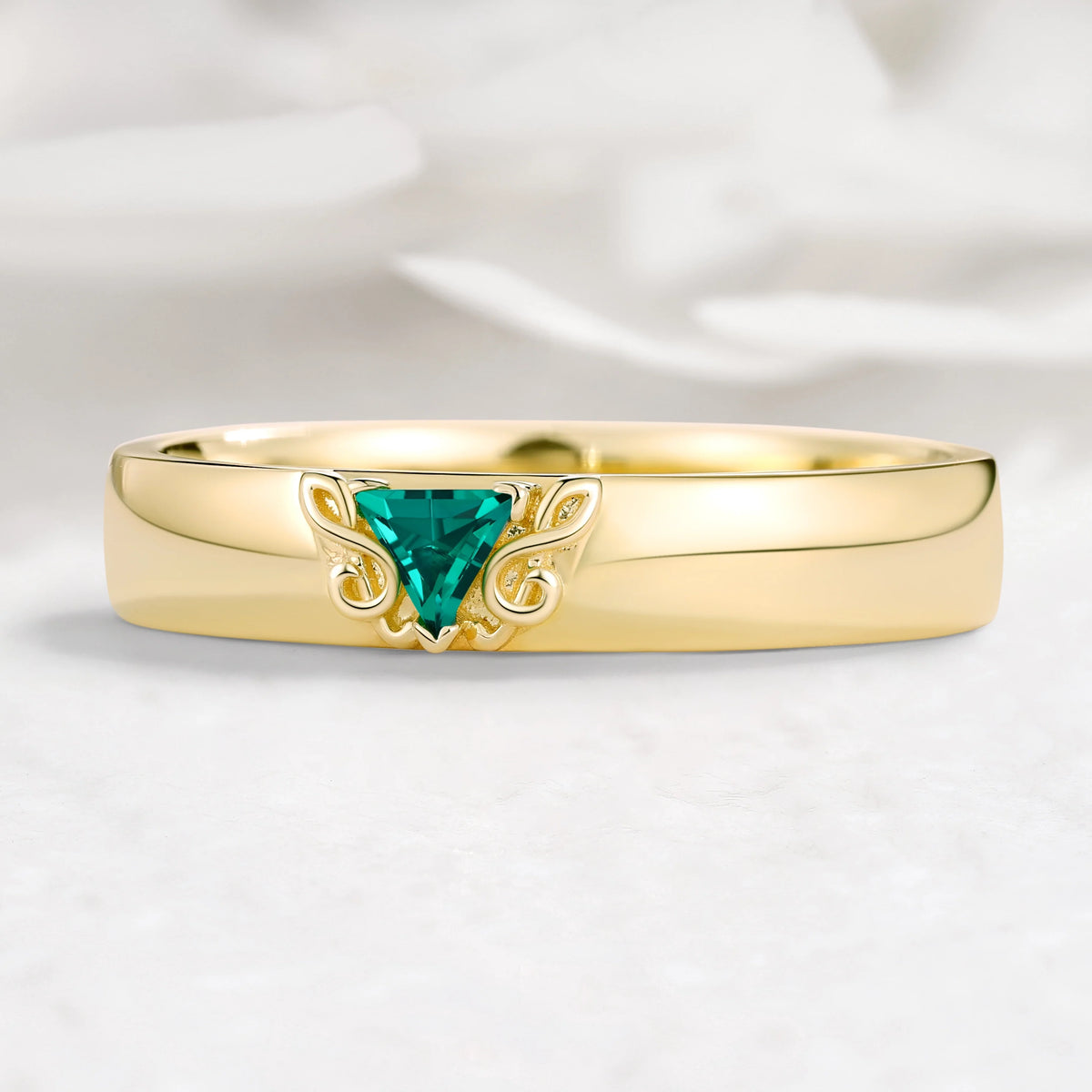 Musical Note Emerald Men’s Ring – Melody Ring